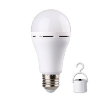 Emergency LED Light Bulb 18W Wireless Battery Backup Portable Emergency Bulb With Hook